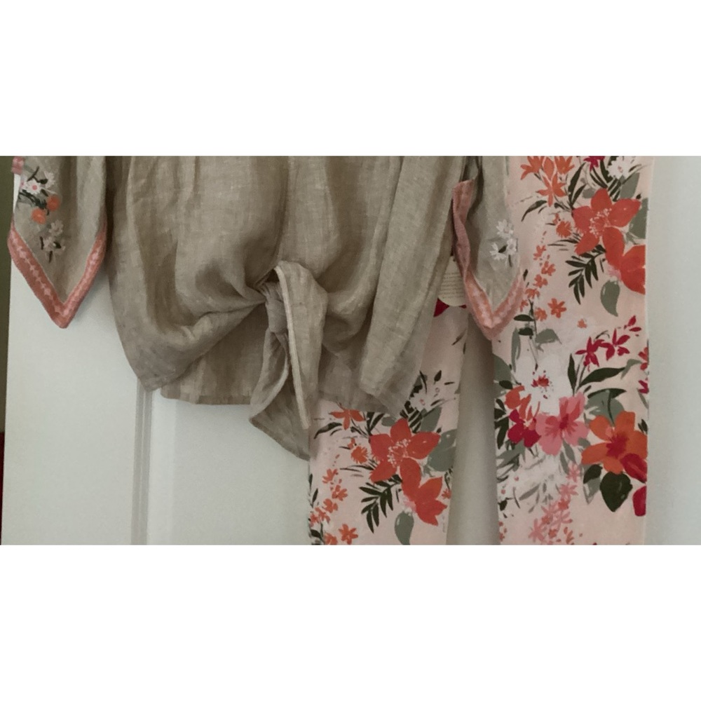 Pants suit - embroidered sleeves on top to match floral pattern on pants